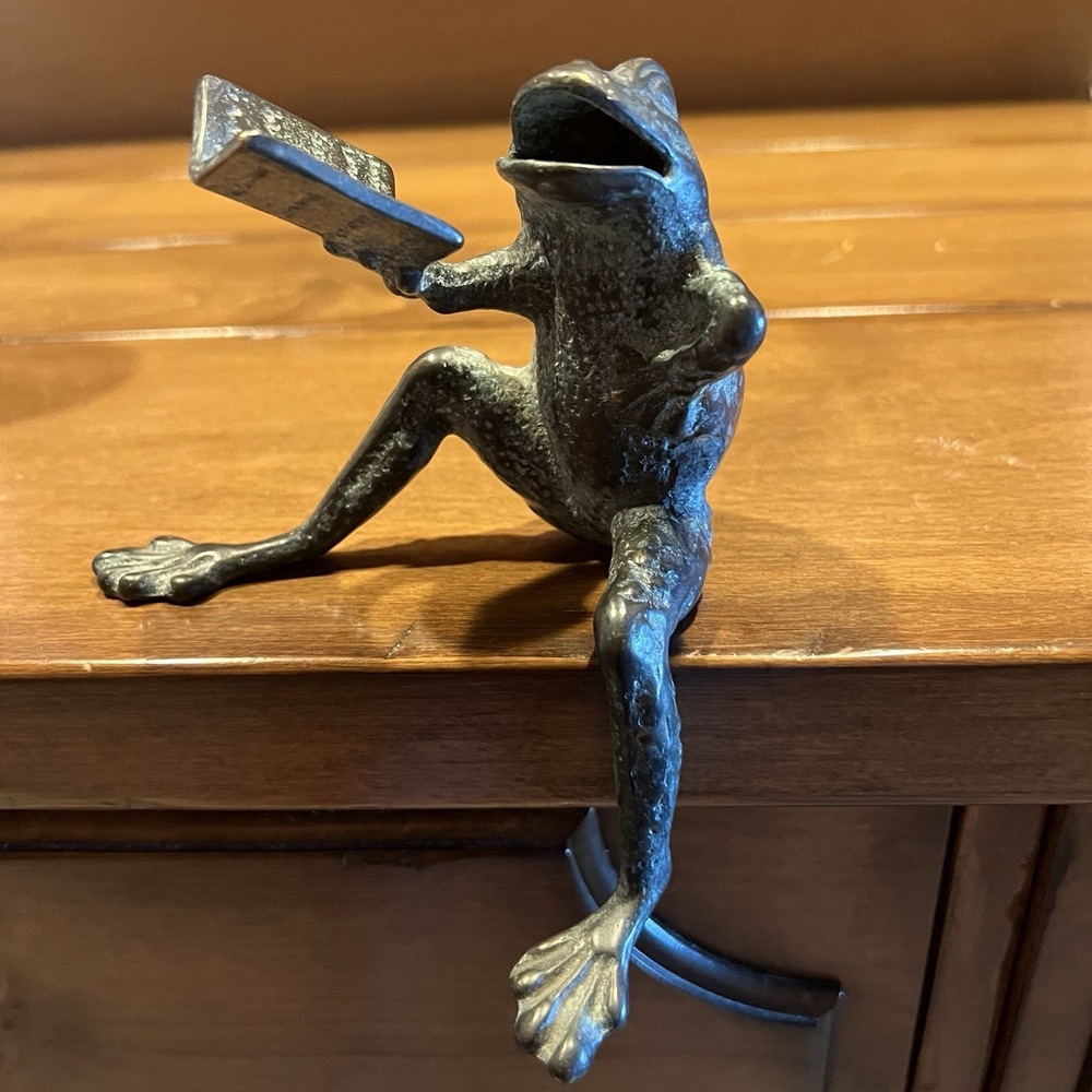 SPI Home Weathered Reading Frog Sculpture Indoor Shelf Sitter Outdoor Garden